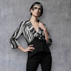 SZ8 Joseph Ribkoff Blazer Jacket Wavy Stripes  Black White